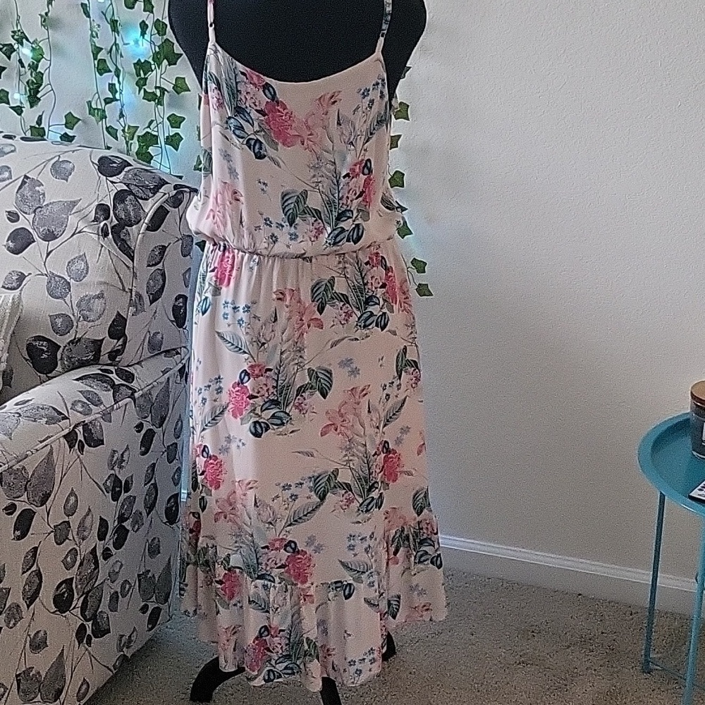 💚HP💚Parker 100% Silk Floral Ruffle Tank Midi Dress - Picture 5 of 9